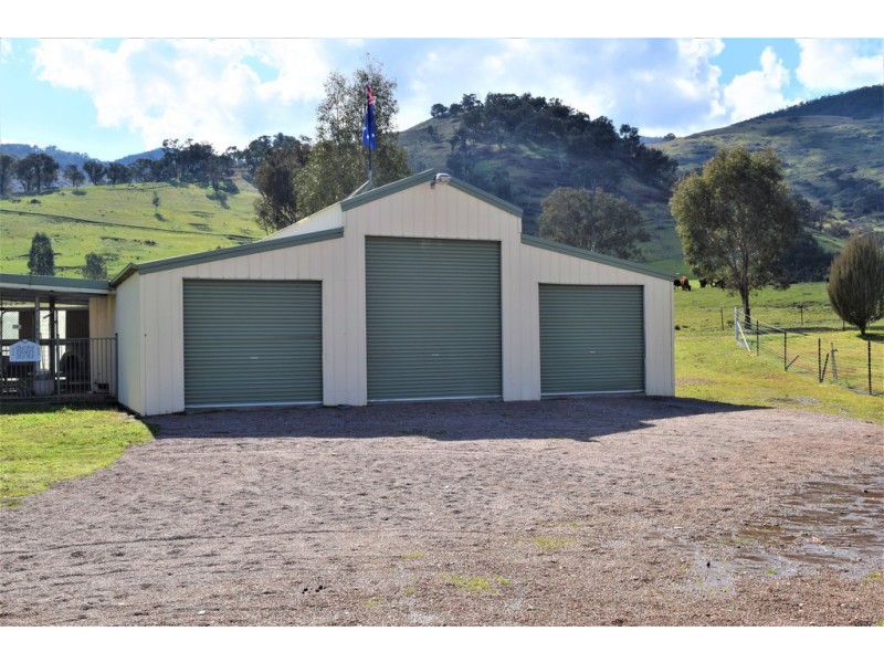 4526 River Road, Talmalmo NSW 2640