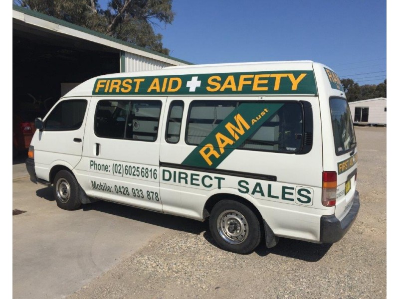 11A Catherine Crescent, Lavington NSW 2641