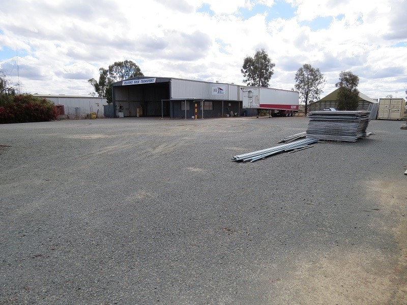 151-153 Napier Street, Deniliquin NSW 2710