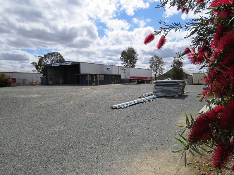 151-153 Napier Street, Deniliquin NSW 2710