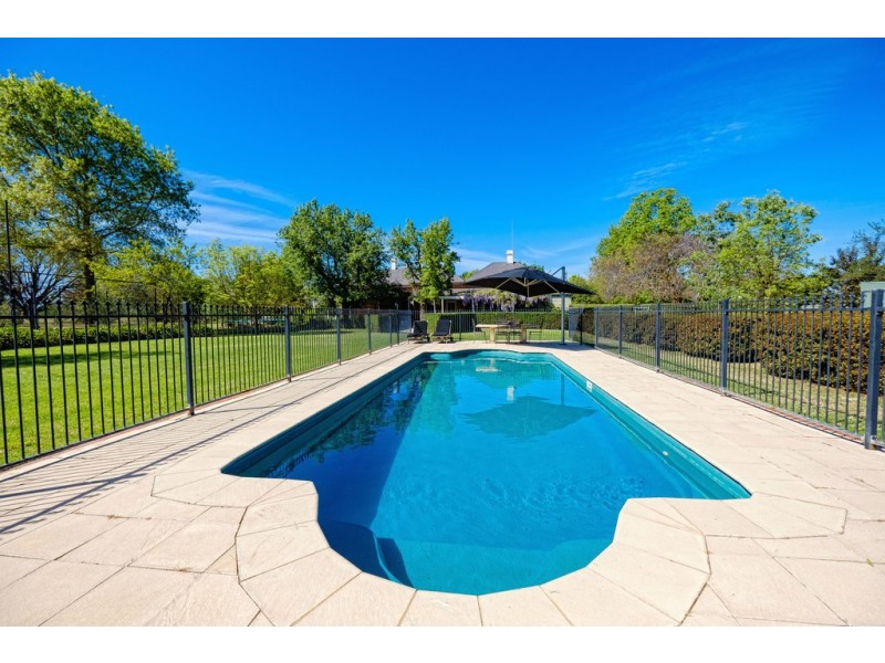 Forest Vale, Hume Highway, Holbrook NSW 2644