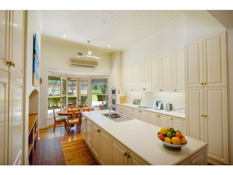 Forest Vale, Hume Highway, Holbrook NSW 2644
