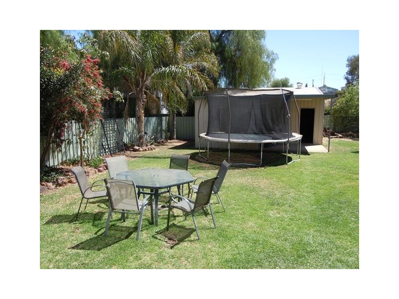 177 Audley Street, Narrandera NSW 2700