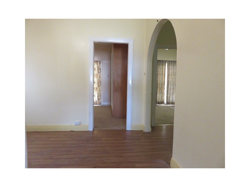 14 Argyle Street, Narrandera NSW 2700