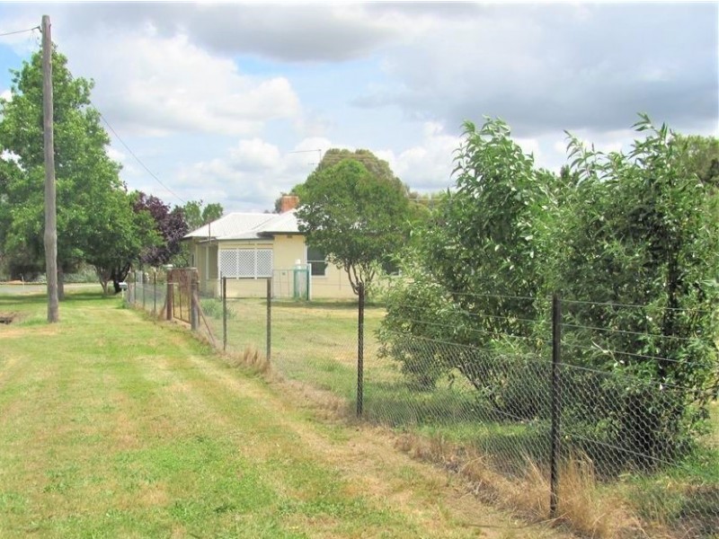 3-5 Bowler Street, Holbrook NSW 2644