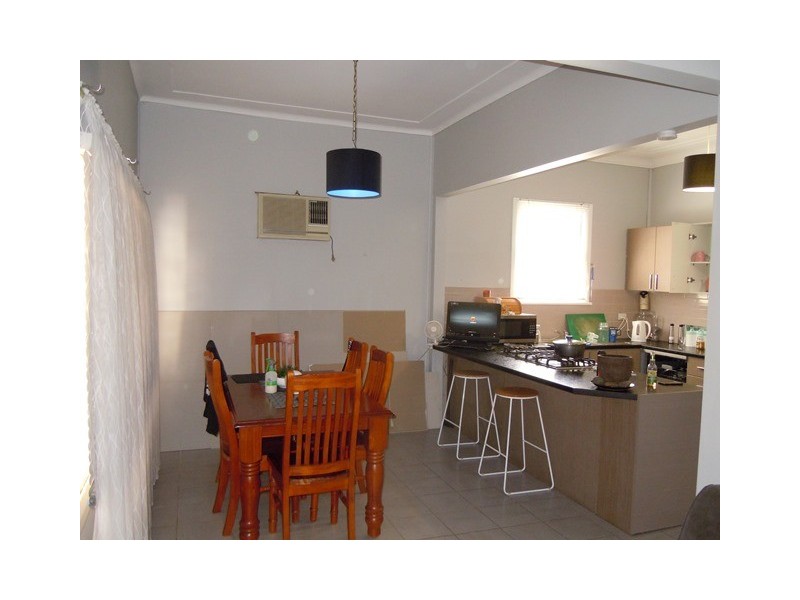 45 Riverine Street, Narrandera NSW 2700