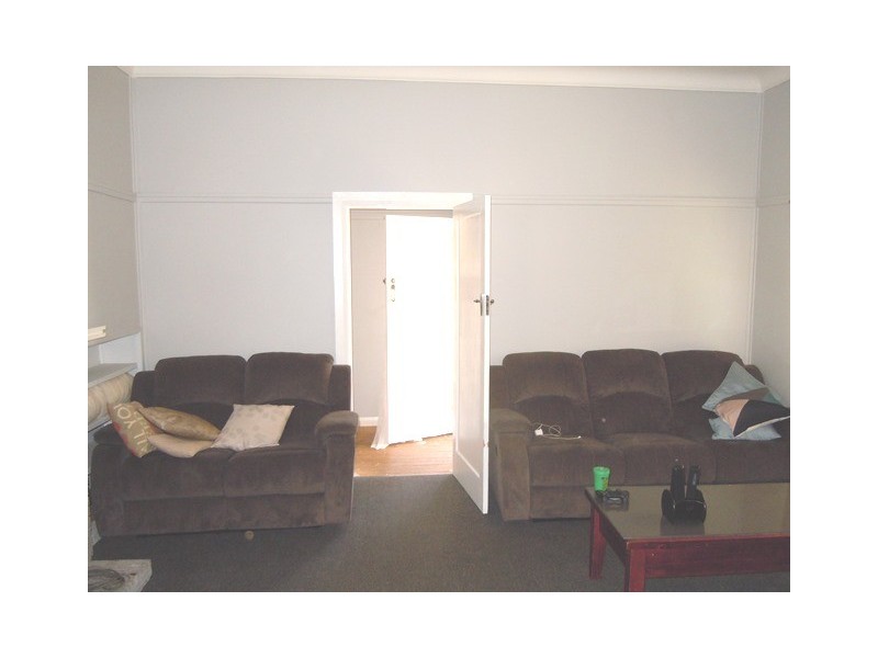 45 Riverine Street, Narrandera NSW 2700