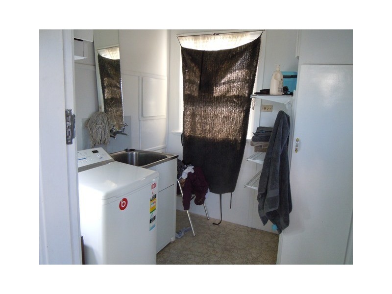 45 Riverine Street, Narrandera NSW 2700