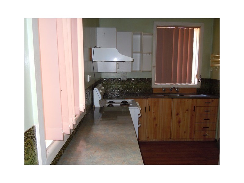 4 Midgeon Street, Narrandera NSW 2700