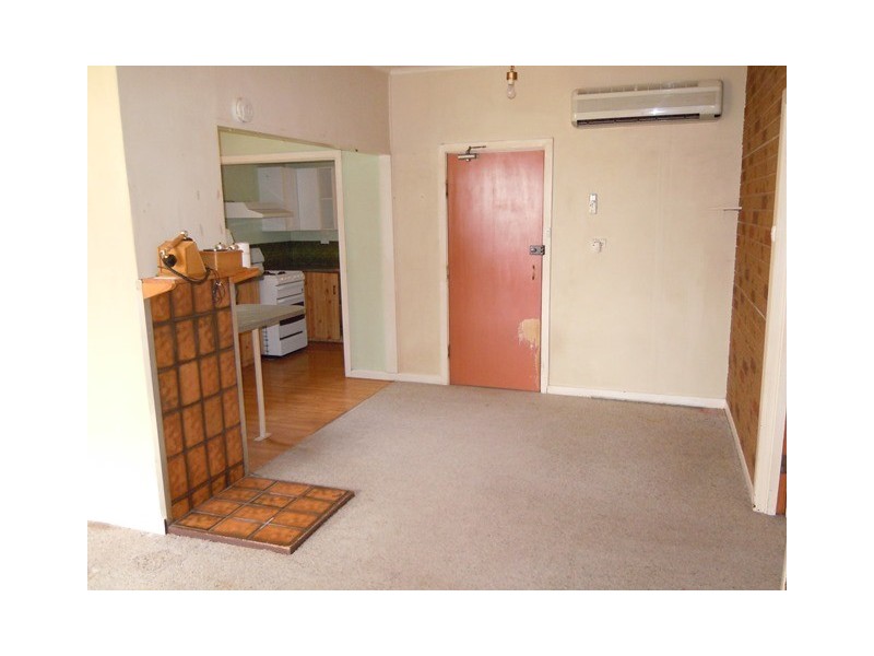 4 Midgeon Street, Narrandera NSW 2700