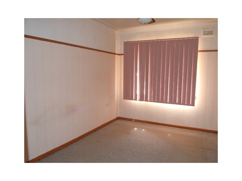 4 Midgeon Street, Narrandera NSW 2700