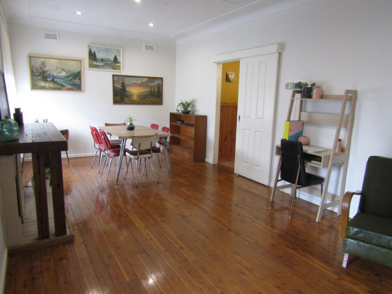 22 Peters Street, Narrandera NSW 2700