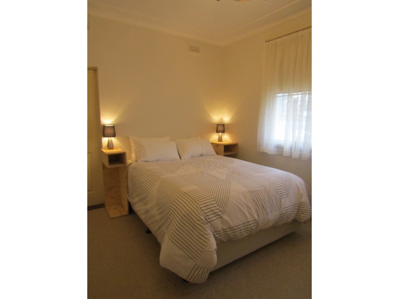 22 Peters Street, Narrandera NSW 2700