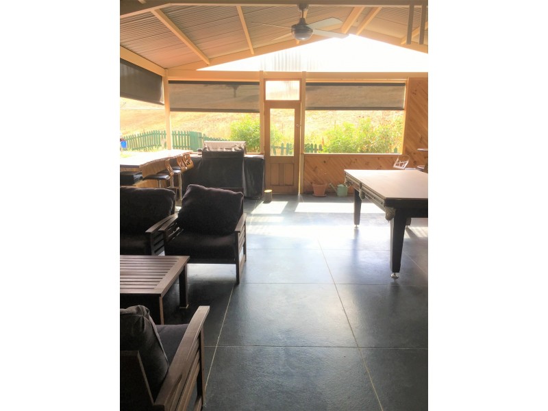 3176 River Road, Jingellic NSW 2642