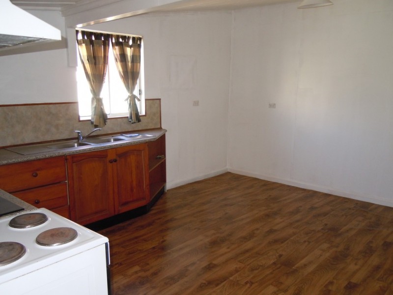 36 Grosvenor Street, Narrandera NSW 2700