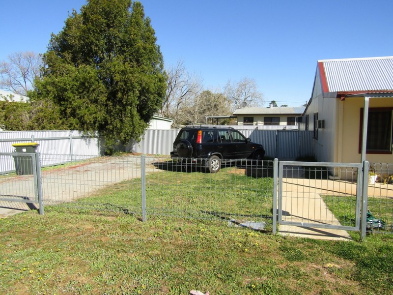 36 Grosvenor Street, Narrandera NSW 2700
