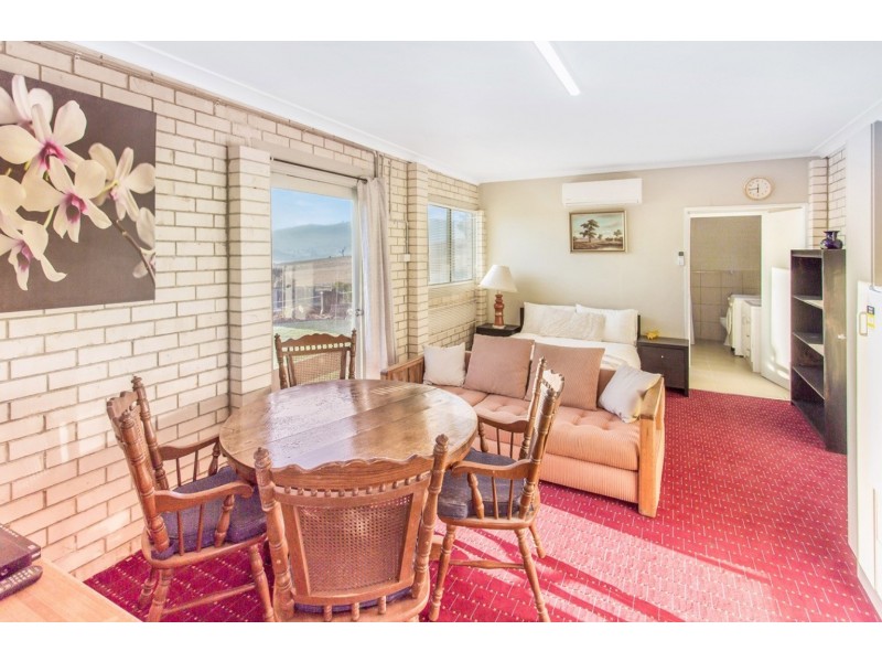 10 Hawksview Road, Wirlinga NSW 2640