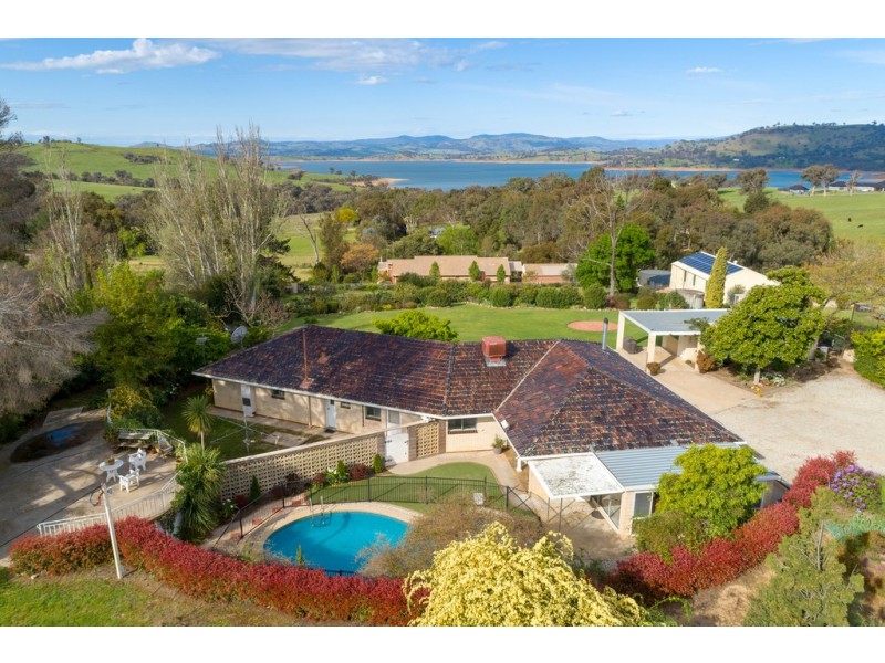 10 Hawksview Road, Wirlinga NSW 2640