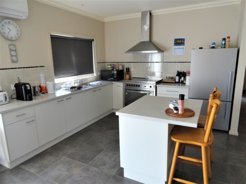 3 Scales Street, Dartmouth VIC 3701