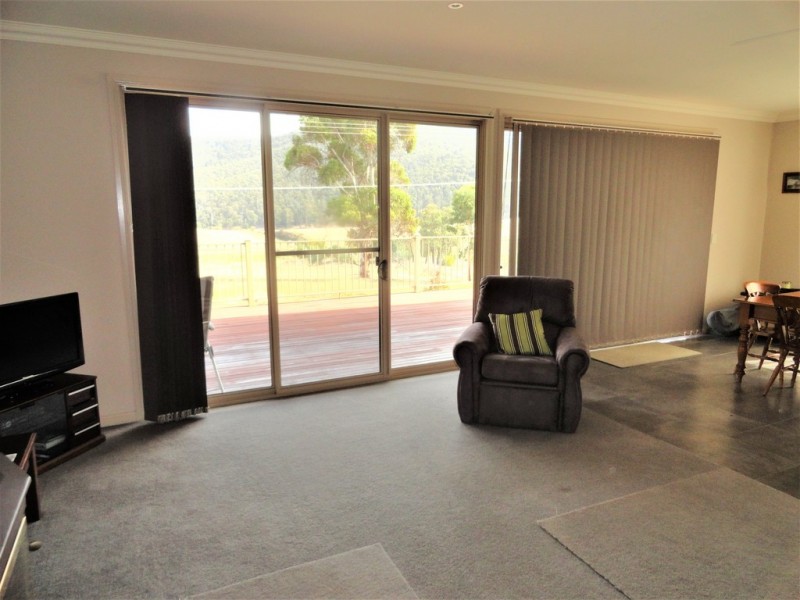 3 Scales Street, Dartmouth VIC 3701