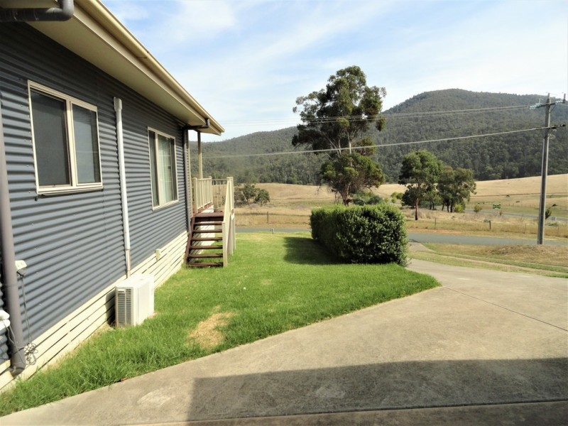 3 Scales Street, Dartmouth VIC 3701