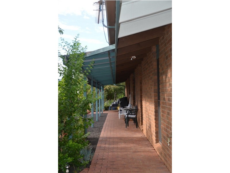 9 Cooper Street, Tawonga VIC 3697