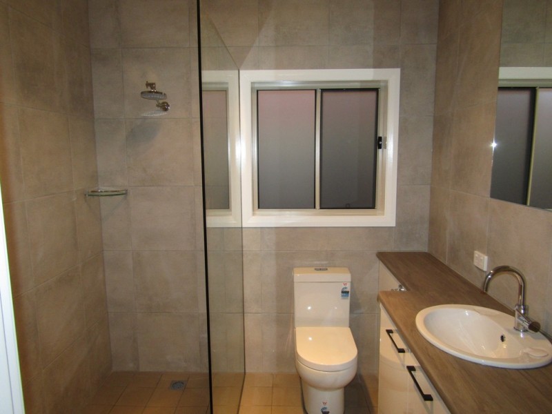 29 Charles Street, Narrandera NSW 2700