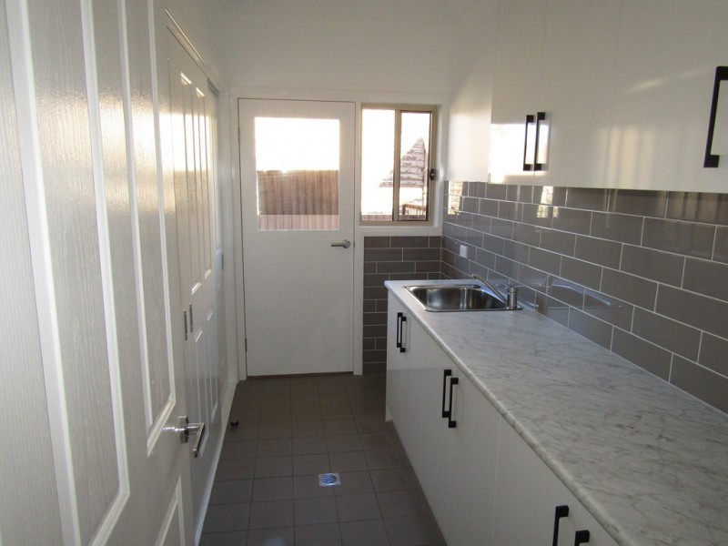 29 Charles Street, Narrandera NSW 2700