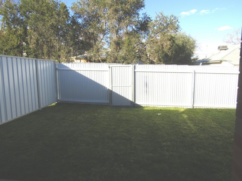 29 Charles Street, Narrandera NSW 2700