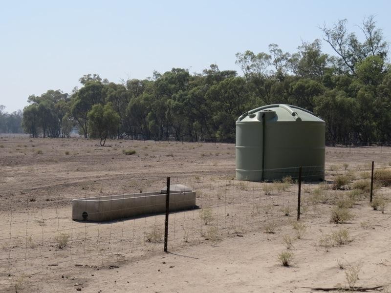 42 Calimo Road, Deniliquin NSW 2710