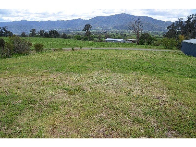 31 Heberles Road, Tawonga South VIC 3698