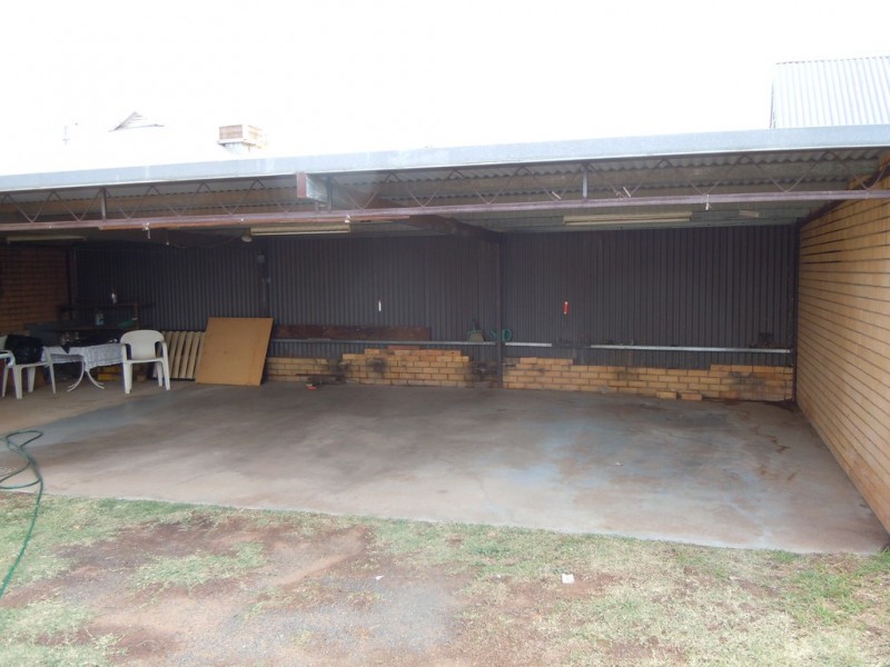 49 Ferrier Street, Narrandera NSW 2700
