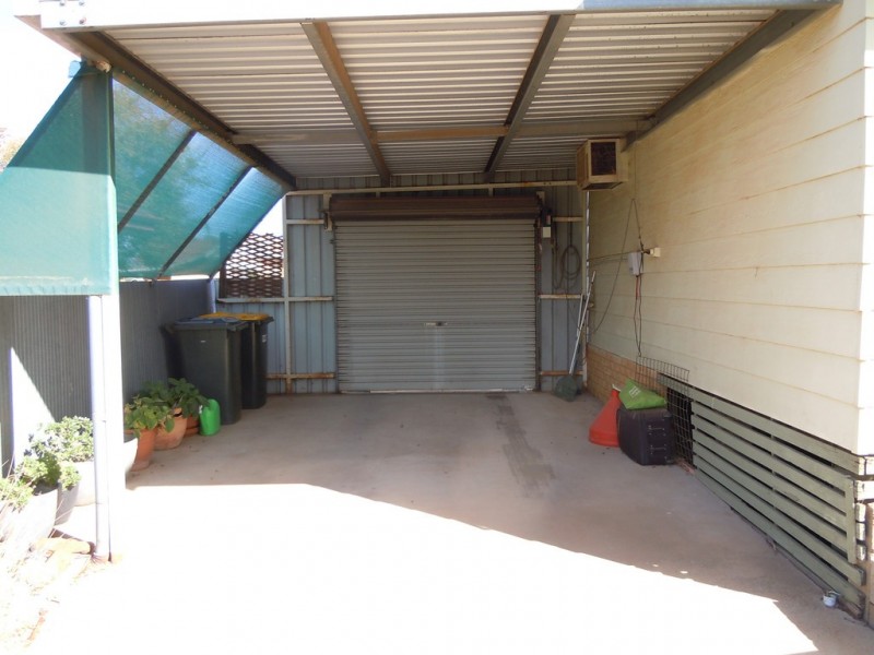 57 Dalgetty Street, Narrandera NSW 2700