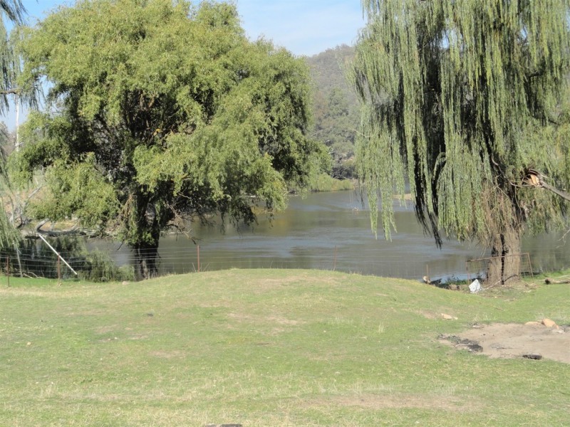 5455 River Road, Talmalmo NSW 2640