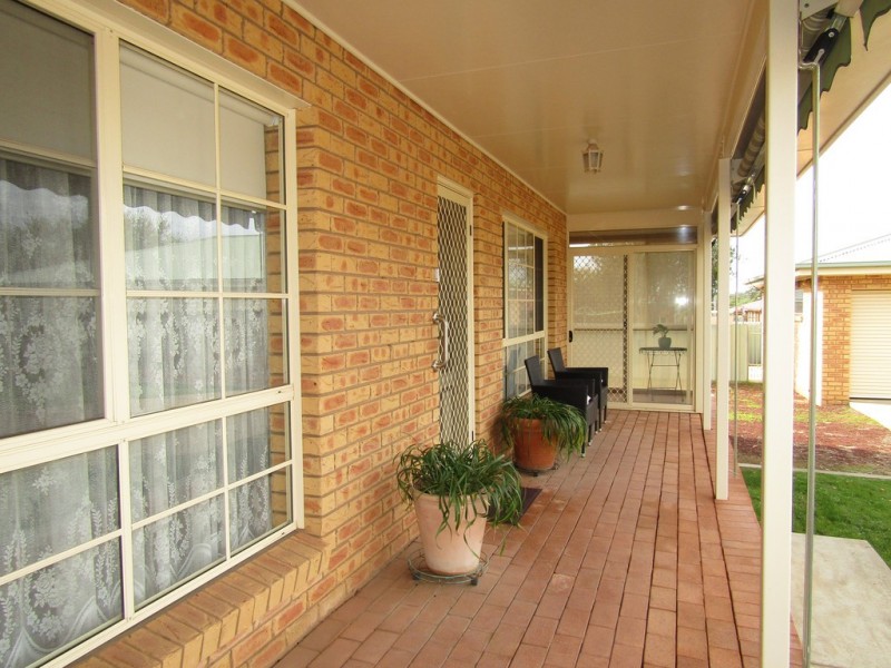 5/25 RACECOURSE ROAD, Narrandera NSW 2700