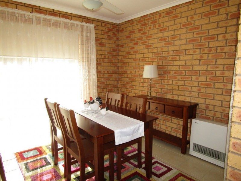 5/25 RACECOURSE ROAD, Narrandera NSW 2700