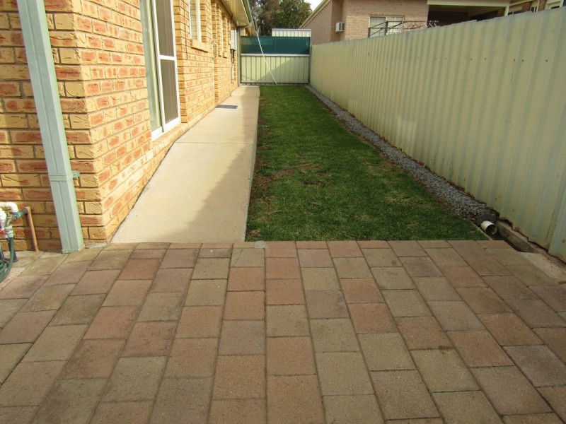 5/25 RACECOURSE ROAD, Narrandera NSW 2700