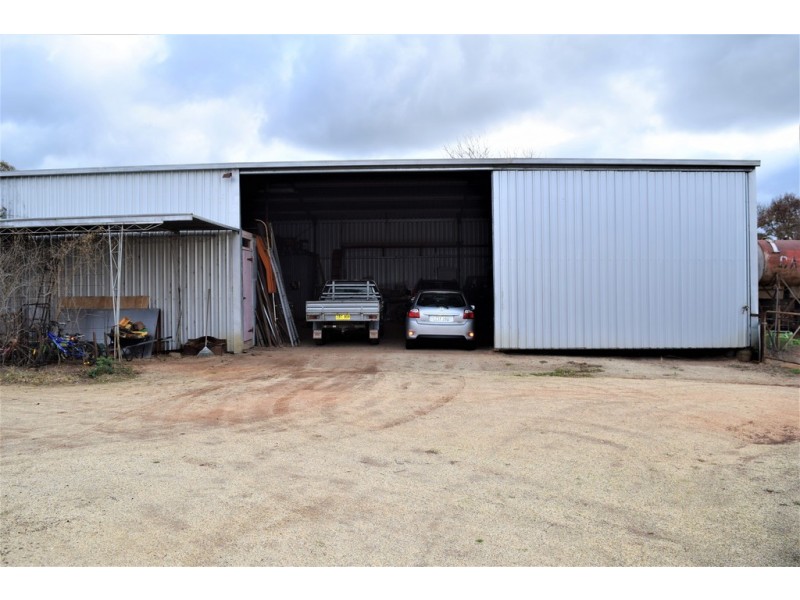 ‘Tallowood’ 231 Yankee Crossing Road, Henty NSW 2658