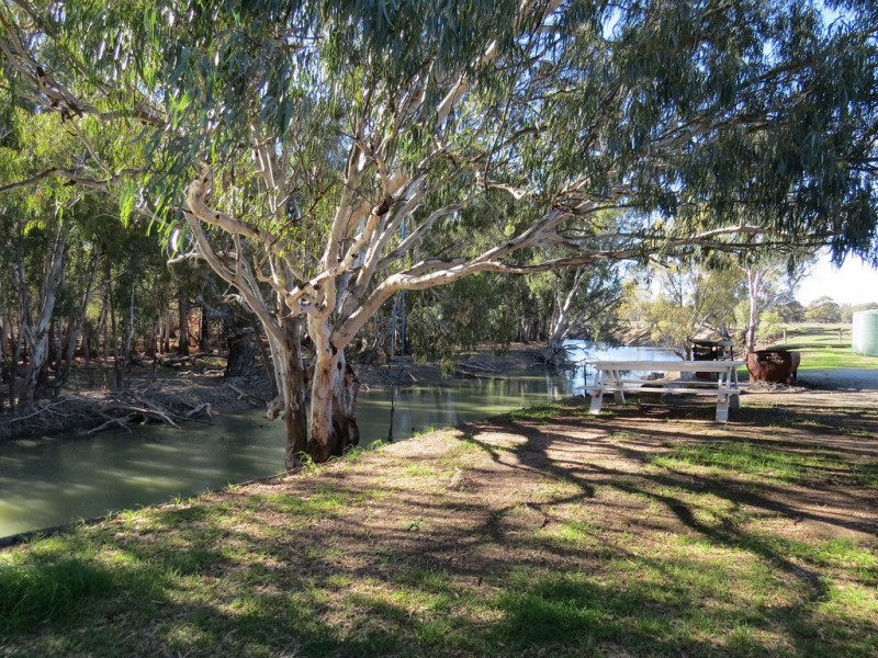 Moulamein NSW 2733
