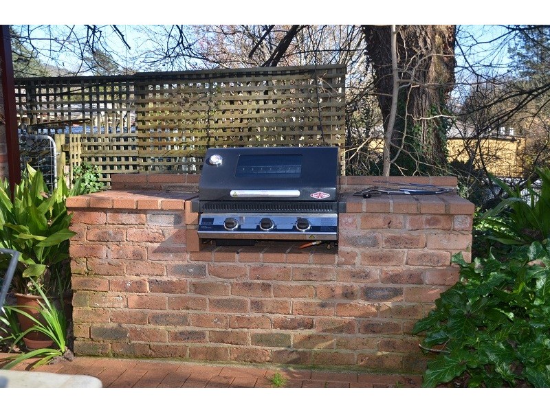 Unit 3, 99 Delany Avenue, Bright VIC 3741