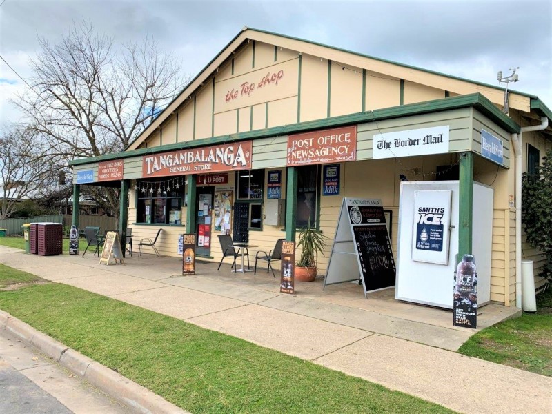 56 Kiewa East Road, Tangambalanga VIC 3691