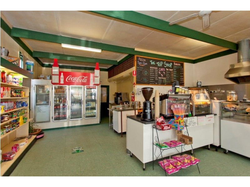 56 Kiewa East Road, Tangambalanga VIC 3691