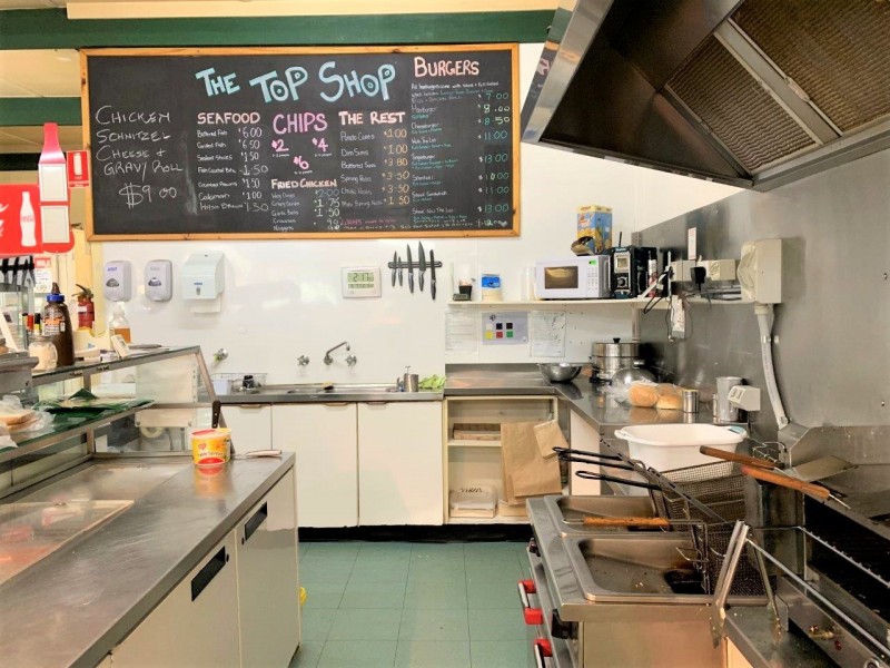 56 Kiewa East Road, Tangambalanga VIC 3691