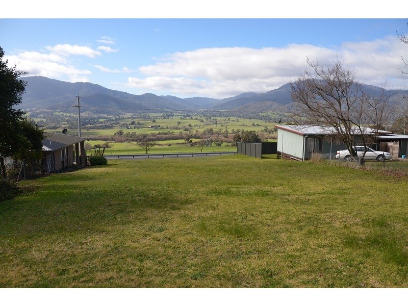 31 Kiewa Valley Highway, Tawonga South VIC 3698