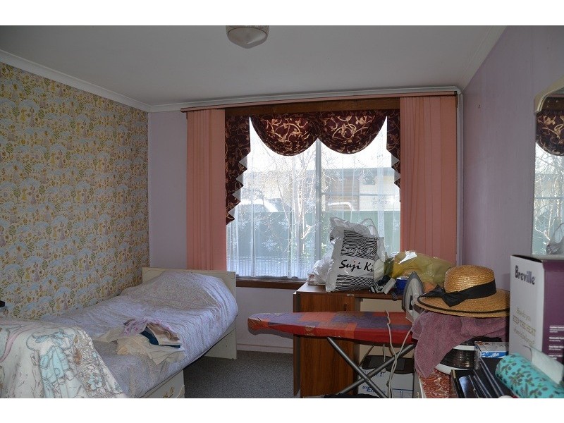 32 Valley Avenue, Mount Beauty VIC 3699