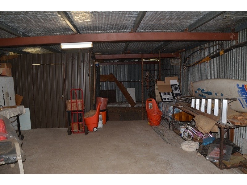 32 Valley Avenue, Mount Beauty VIC 3699