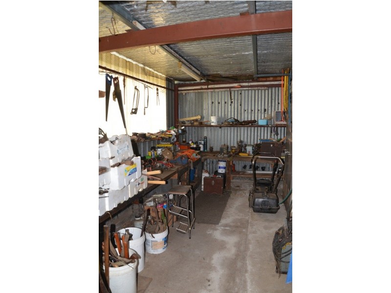 32 Valley Avenue, Mount Beauty VIC 3699