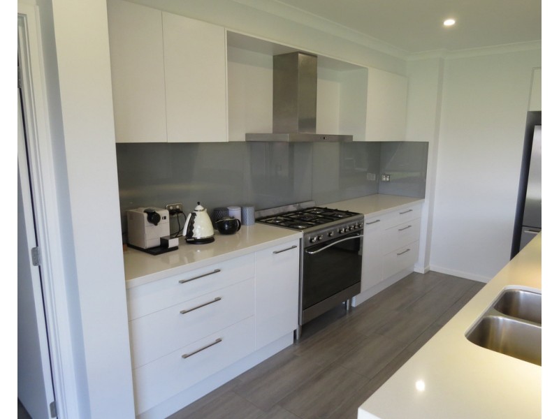 8 ARGOON AVENUE, Jerilderie NSW 2716