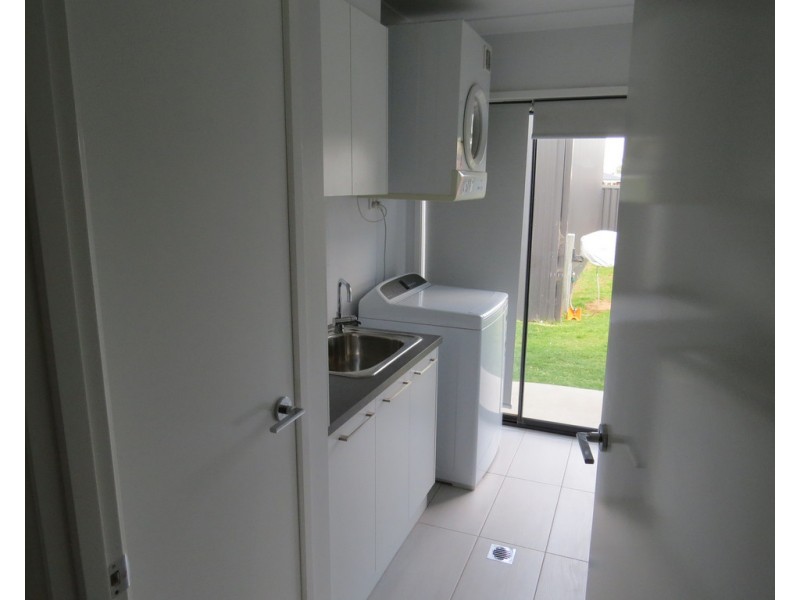 8 ARGOON AVENUE, Jerilderie NSW 2716