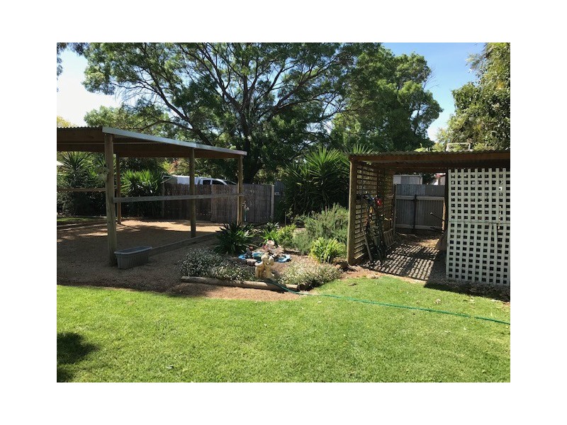 10 TOCUMWAL, Finley NSW 2713